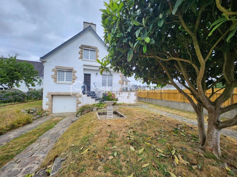 Maison traditionnelle - 135 m² - 6 pièces