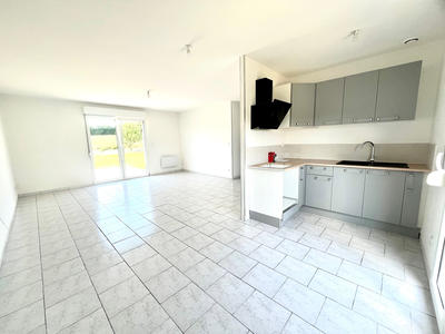 Maison - 77 m² - 4 pièces