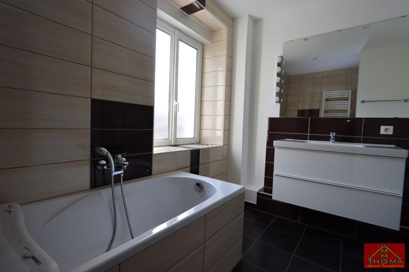 Appartement - 94 m² - 3 pièces