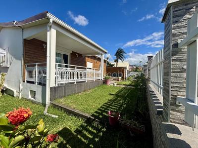 Maison - 160 m² - 5 pièces