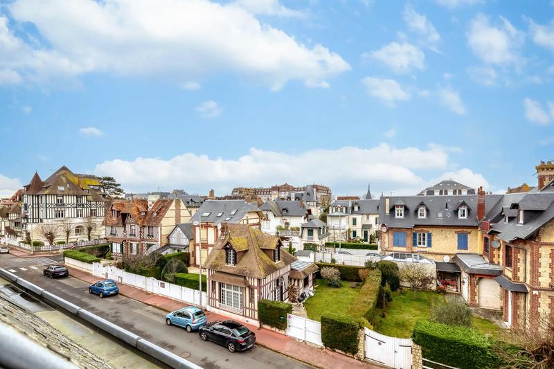 Appartement - 70 m² - 5 pièces