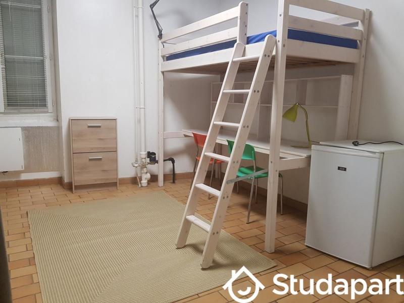 Chambre - 18 m² - 1 pièce