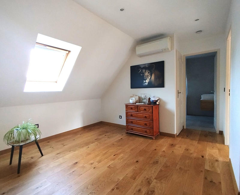 Maison - 136 m² - 6 pièces