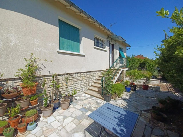 Maison - 77 m² - 4 pièces