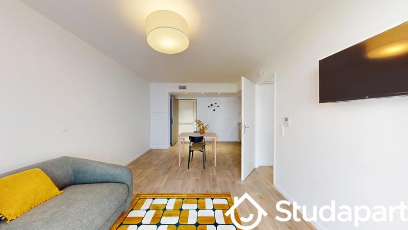 Chambre - 42 m² - 1 pièce