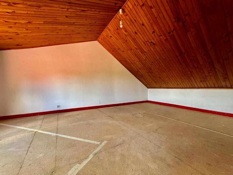 Maison - 145 m² - 7 pièces