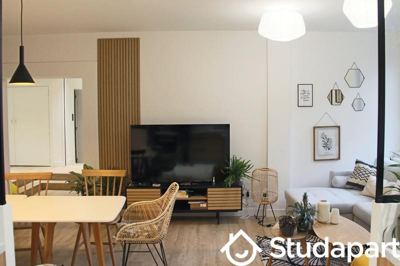 Chambre - 13 m² - 1 pièce