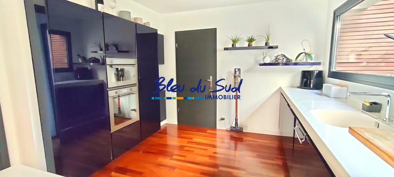 Villa - 146 m² - 6 pièces