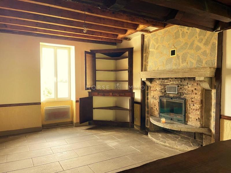 Propriété - 161 m² - 6 pièces