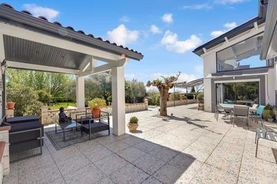 Maison - 192 m² - 5 pièces