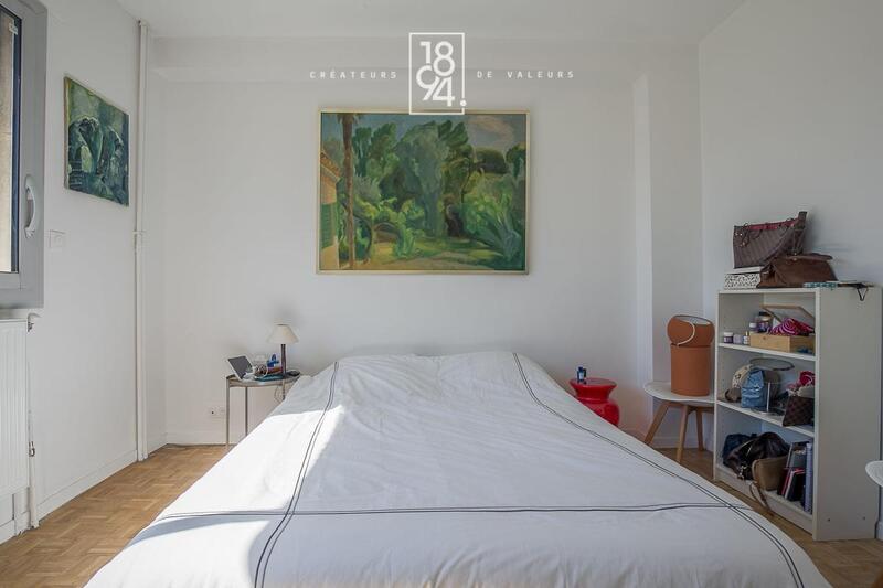 Appartement - 90 m² - 4 pièces