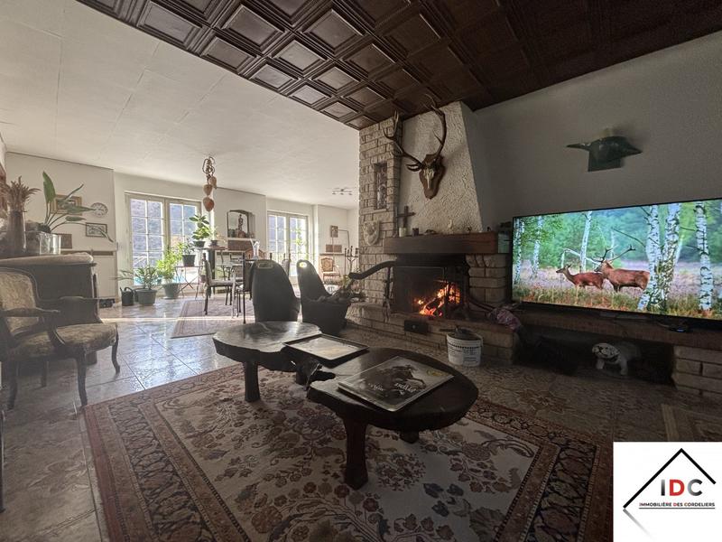 Maison - 172 m² - 5 pièces