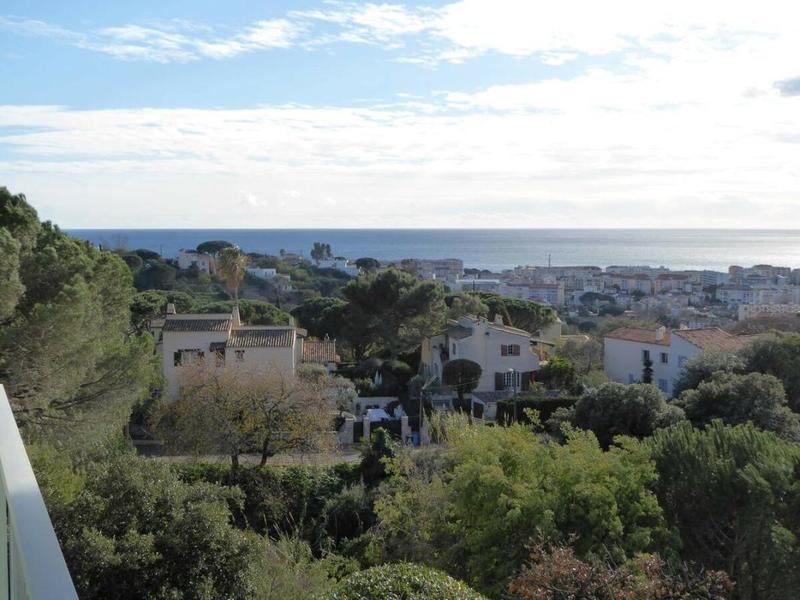 Appartement - 82 m² - 4 pièces