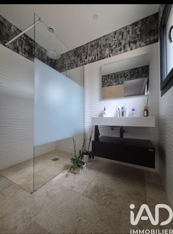 Maison - 166 m² - 5 pièces