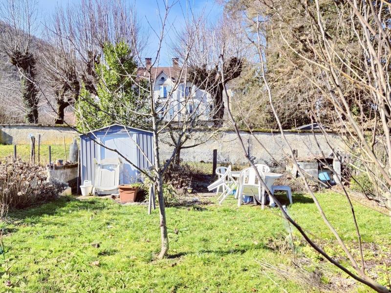 Appartement - 90 m² - 3 pièces