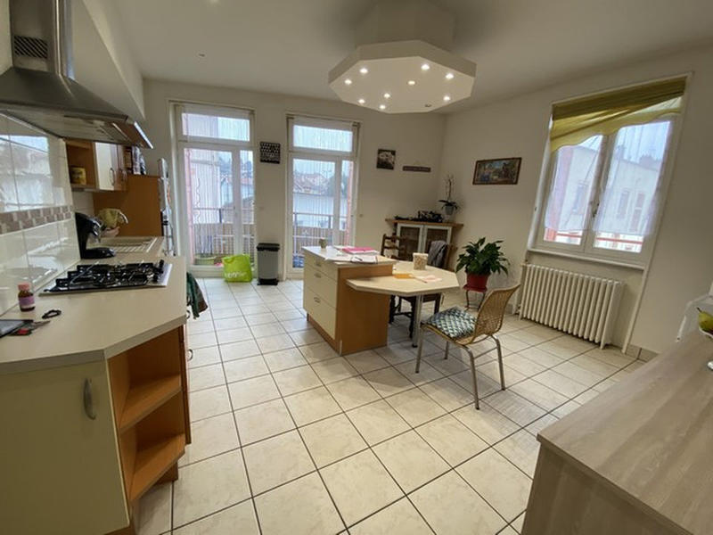 Appartement - 137 m² - 5 pièces