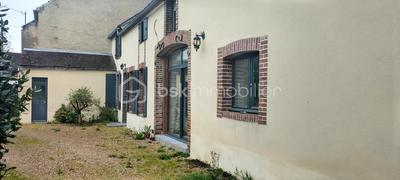 Maison ancienne - 195 m² - 5 pièces