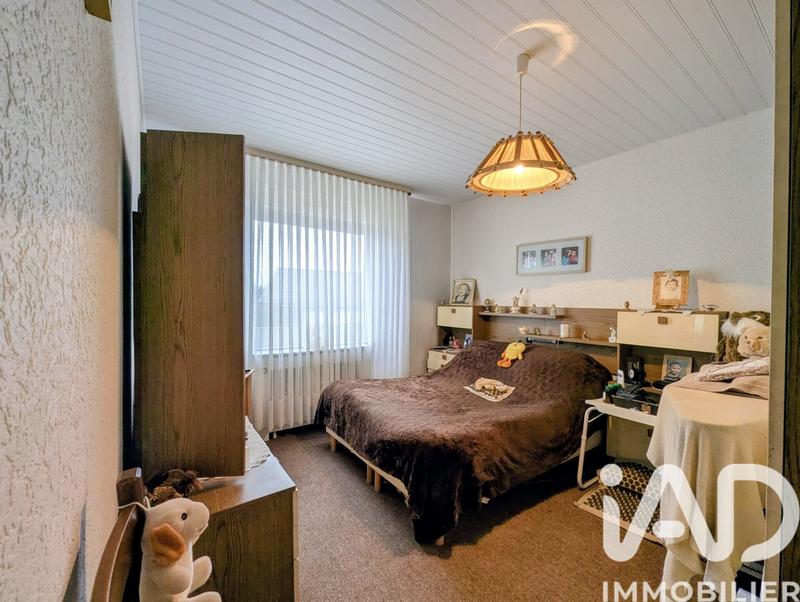 Appartement - 100 m² - 6 pièces