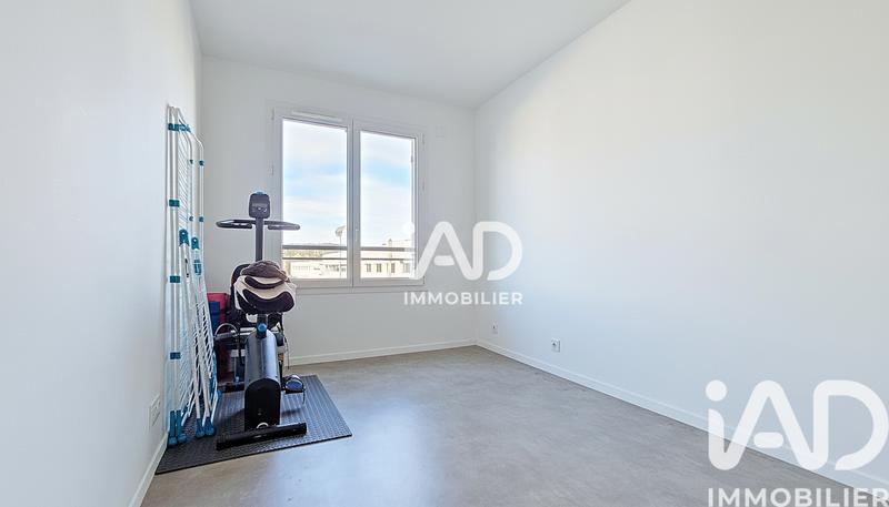 Appartement - 100 m² - 5 pièces