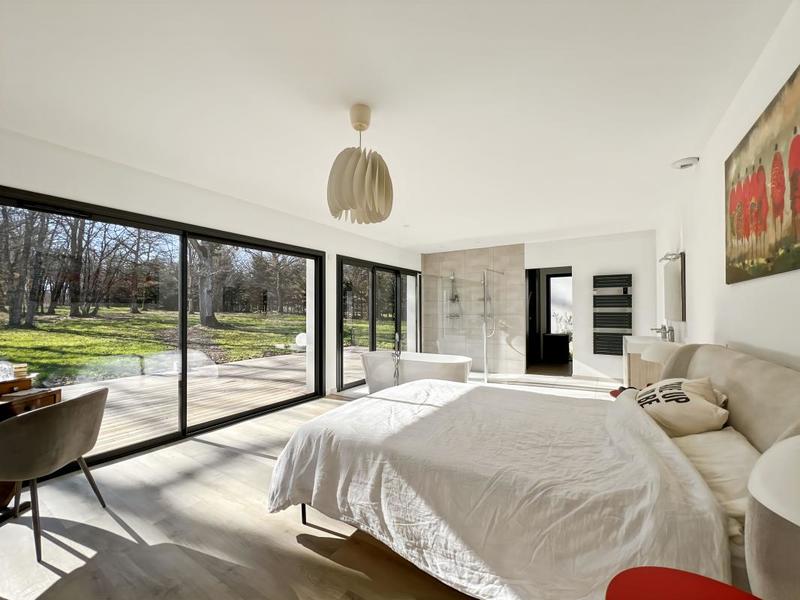 Maison - 198 m² - 5 pièces