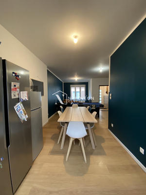 Maison - 144 m² - 10 pièces