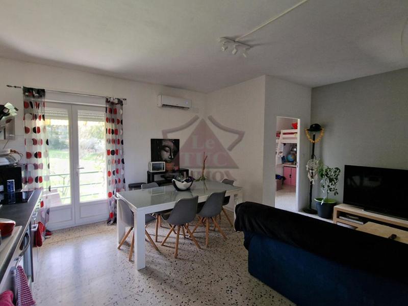 Mas - 220 m² - 10 pièces