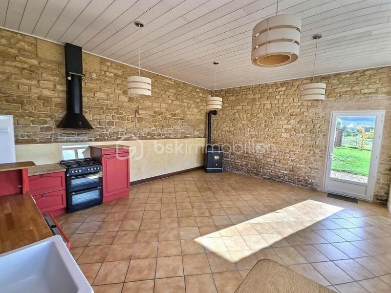 Maison - 113 m² - 4 pièces