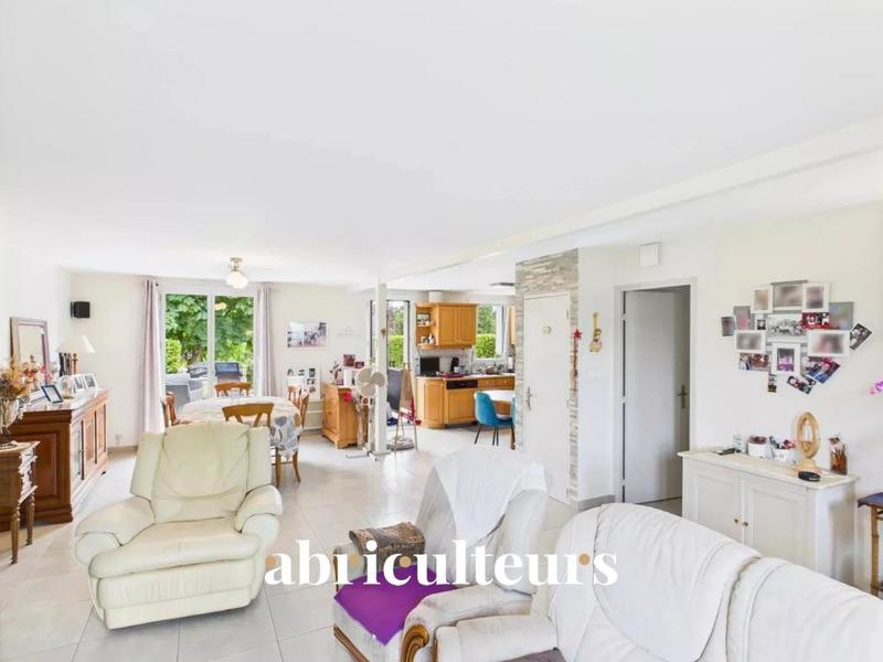 Appartement - 117 m² - 7 pièces