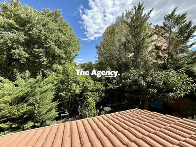 Appartement - 92 m² - 5 pièces