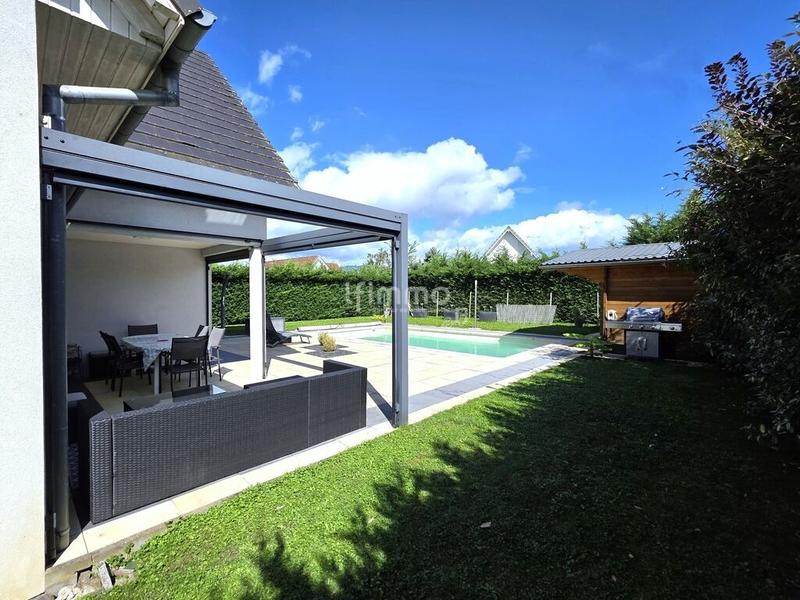 Maison - 160 m² - 8 pièces