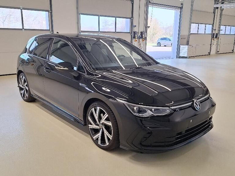 Volkswagen Golf VIII 1.5 Etsi Act R-Line