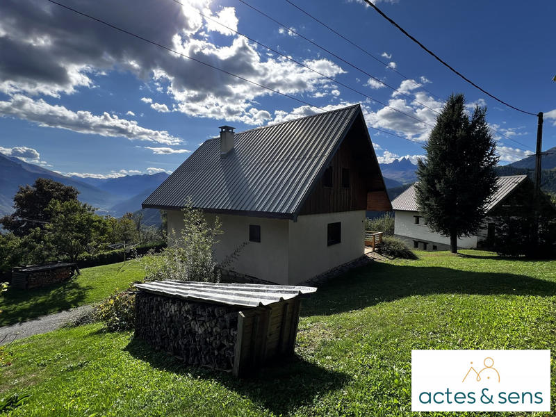 Maison - 110 m² - 5 pièces