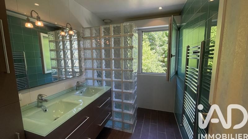 Maison - 138 m² - 6 pièces