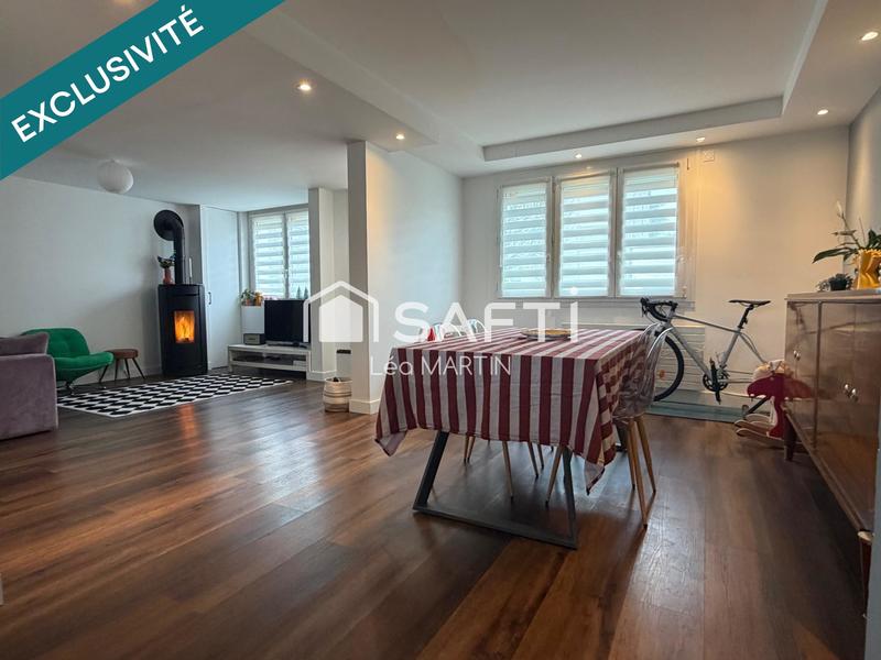 Maison - 96 m² - 5 pièces