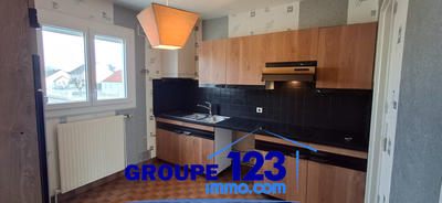 Maison - 143 m² - 6 pièces