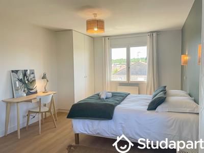 Chambre - 16 m² - 1 pièce