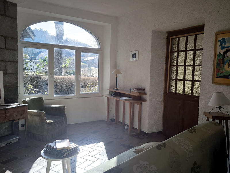 Maison - 225 m² - 7 pièces