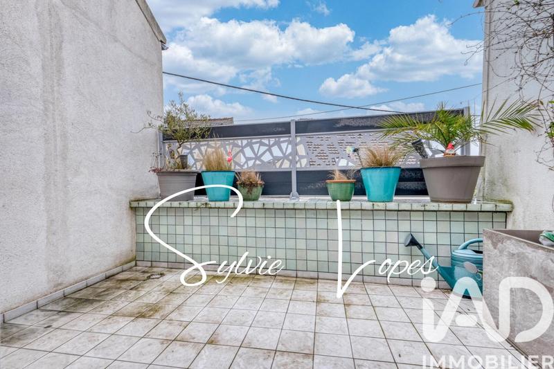 Maison de ville - 94 m² - 5 pièces