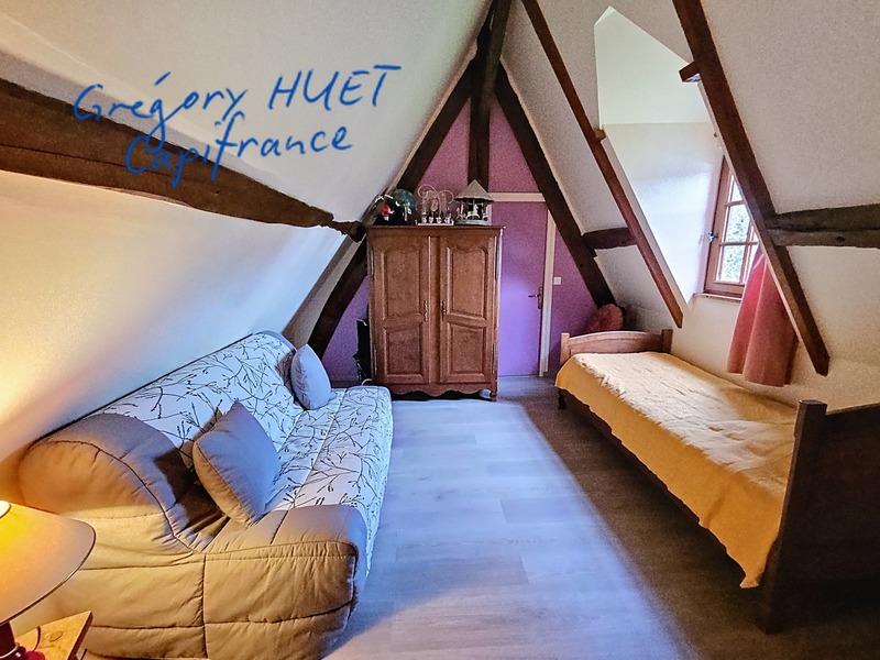 Maison - 121 m² - 8 pièces