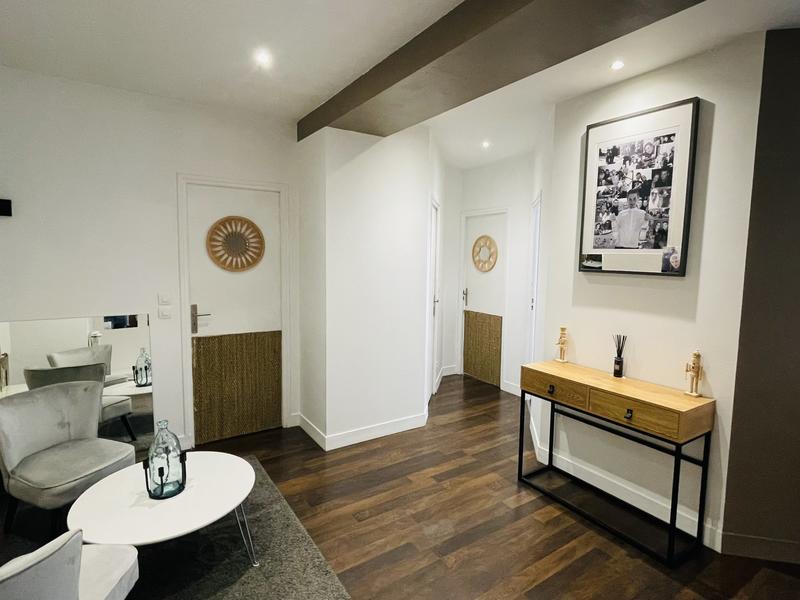 Appartement - 120 m² - 4 pièces