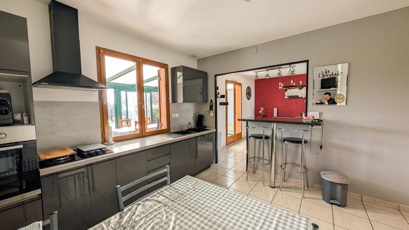 Pavillon - 92 m² - 6 pièces