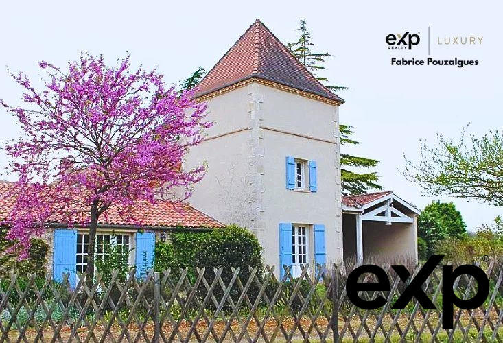 Maison - 715 m² - 29 pièces