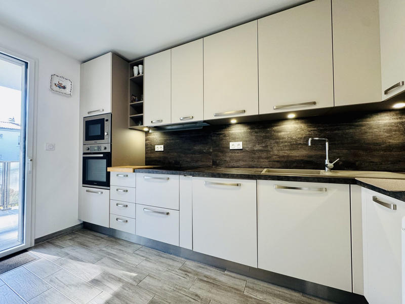 Appartement - 90 m² - 4 pièces