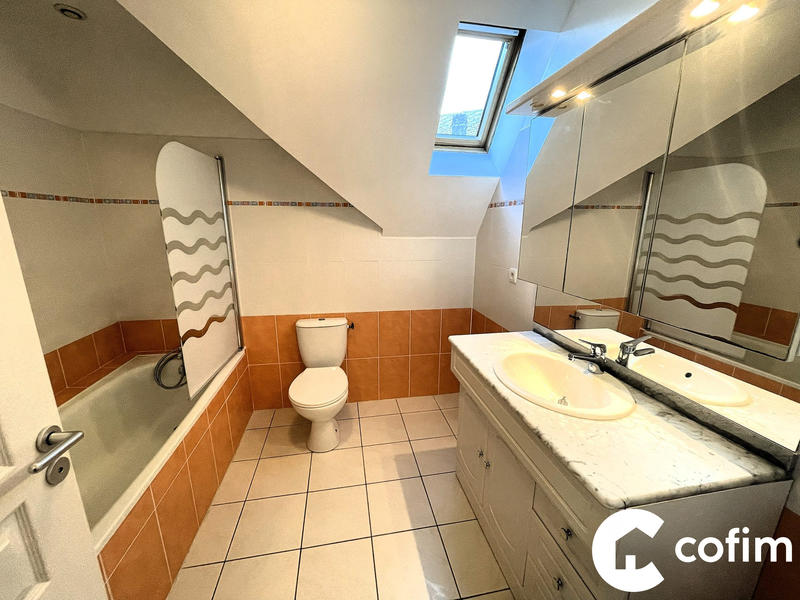 Maison ancienne - 111 m² - 4 pièces