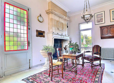 Demeure - 250 m² - 8 pièces