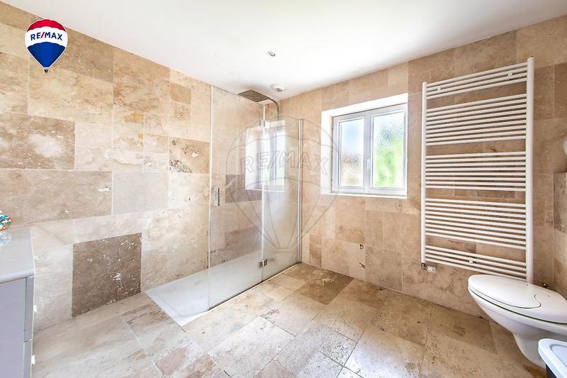 Maison - 306 m² - 6 pièces