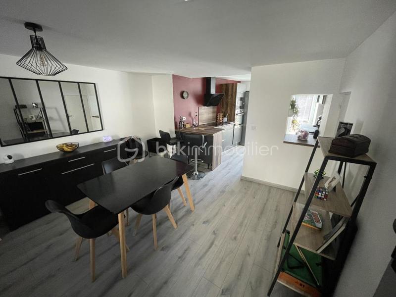 Maison de village - 76 m² - 6 pièces