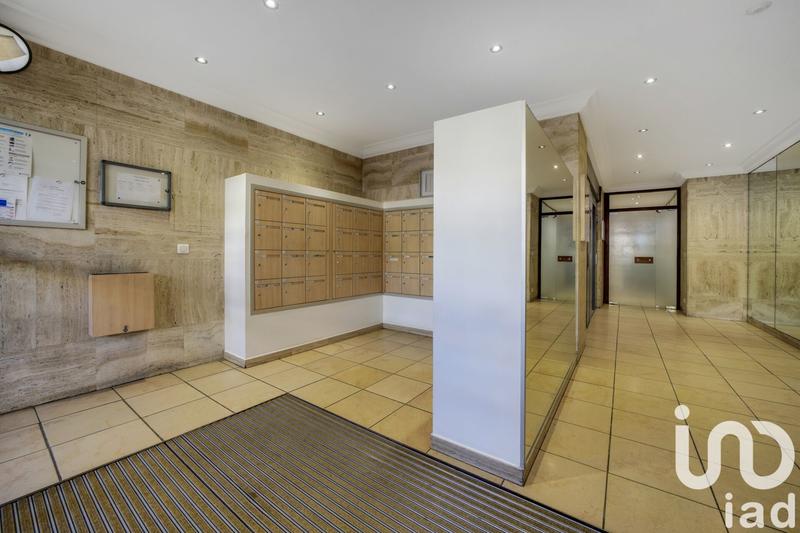 Studio - 28 m² - 1 pièce