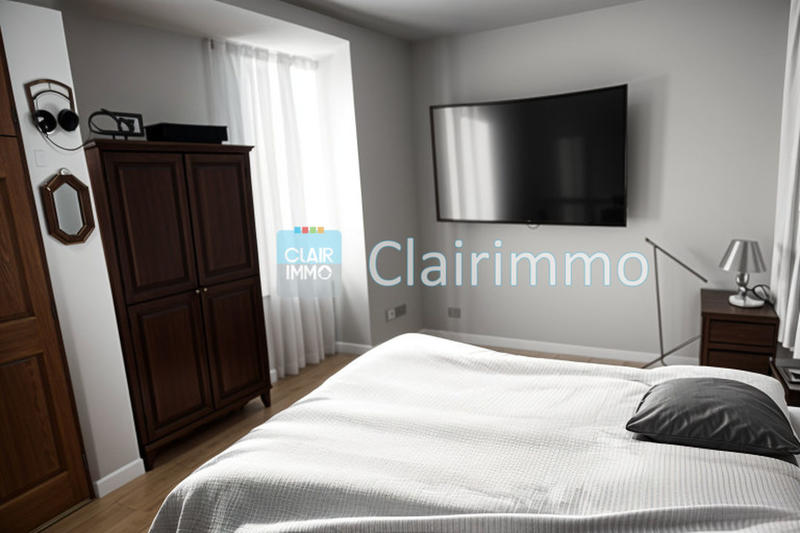 Villa - 160 m² - 8 pièces