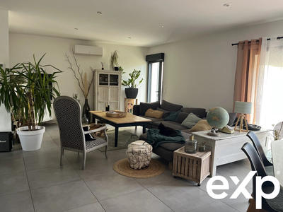 Maison - 111 m² - 4 pièces